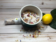 Load image into Gallery viewer, Herbal Bath Salts