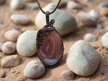 Load image into Gallery viewer, Wire Wrapped Agate with Clear Quartz Crystal Center Necklace