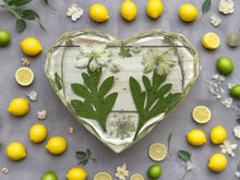 Load image into Gallery viewer, Resin Trinket Tray